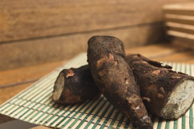 yucas ahşap kutu organik doğa