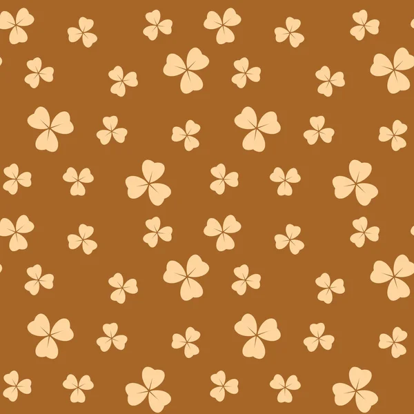 ライト ベージュ シャムロックと明るい茶色のシームレスなパターンを残す のベクトルの背景 — ストックベクタ