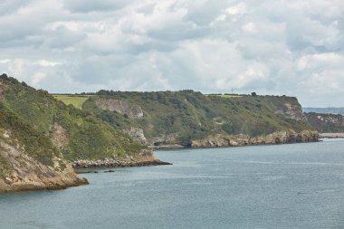 Bir Tenby, antik bir duvarlı şehir sahil şeridi; Şimdi bir turizm Pembrokeshire İlçesi, Güney Galler, İngiltere'de.