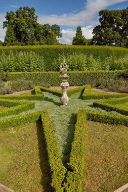 Cawdor Kalesi Inverness, İskoçya yakınlarındaki güzel bahçeleri ile çevrili