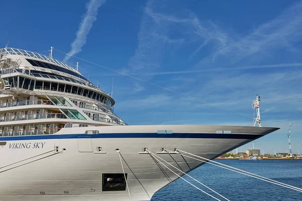 Kryssningsfartyg Viking Sky dockade i hamnen i Köpenhamn i Danmark — Stockfoto