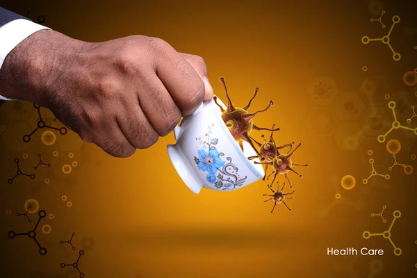 Inteligente Mano Mostrando Virus Taza — Foto de Stock