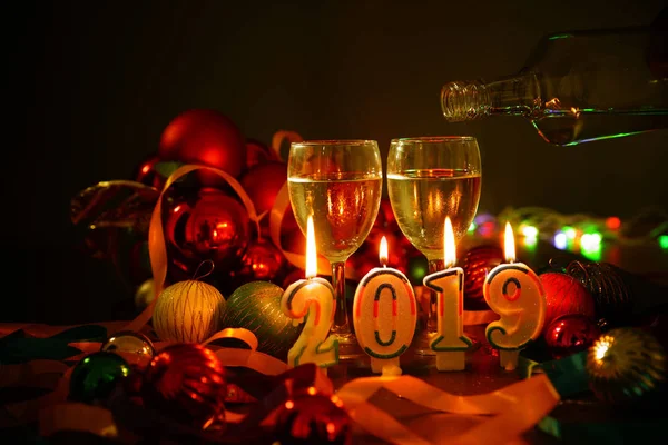 Бокалы Шампанского Новогодние Украшения — стоковое фото