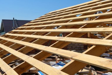 evin çatısı yeni bir çerçeve inşaatı