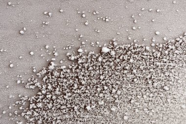 Yüzeyde karlı soyut buz kristalleri deseni