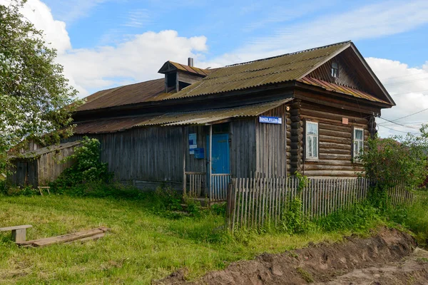 Juni 2020 Gamla Träpostkontor Byn Chuvashia Ryssland — Stockfoto