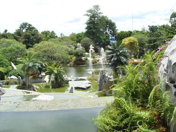 Trädgård Miljonte Stenar Pattaya Thailand — Stockfoto