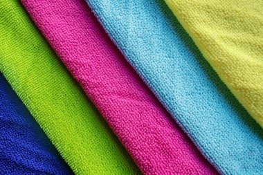 Temizlik için soyut kazıklı mikrofiber bez parçaları