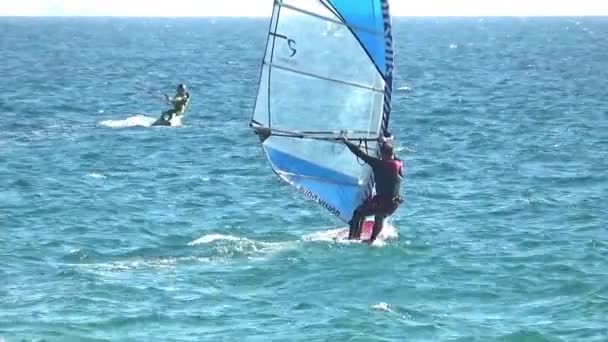 Windsurfer Sailing Beach Los Lances Tarifa Town Close Straight Gibraltar — Stock Video