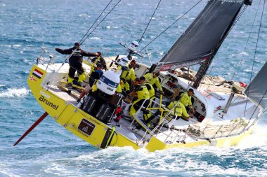 Bacak 1 Alicante-Lizbon, Volvo okyanus yarış 2017-18 bir Alicante gördüğümüz en heyecan verici başlangıç takım Brunel kısa bir süre sonra başlamak.