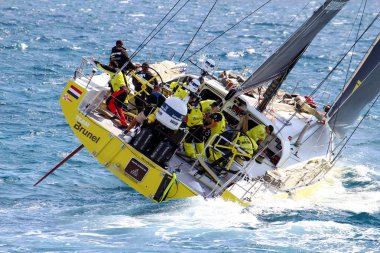 Bacak 1 Alicante-Lizbon, Volvo okyanus yarış 2017-18 bir Alicante gördüğümüz en heyecan verici başlangıç takım Brunel kısa bir süre sonra başlamak.