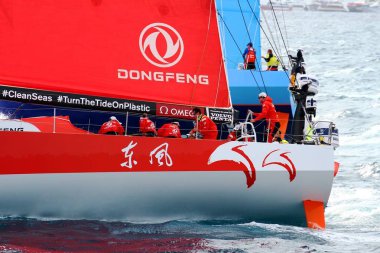 Bacak 1 Alicante-Lizbon, Volvo okyanus yarış 2017-18 bir Alicante gördüğümüz en heyecan verici başlangıç takım Dongfeng kısa bir süre sonra başlamak.