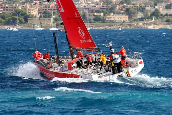 Equipo Dongfeng Momentos Después Salida Etapa Alicante Lisboa Volvo Ocean — Foto de Stock