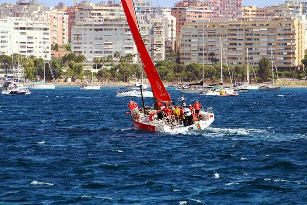 Team Dongfeng Stunder Efter Starta Ben Alicante Lissabon Volvo Ocean — Stockfoto