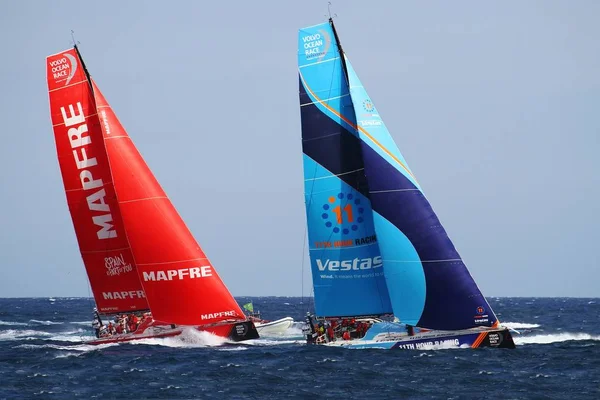 Dos Equipos Open Veleros Pelean Momentos Después Salida Etapa Alicante — Foto de Stock