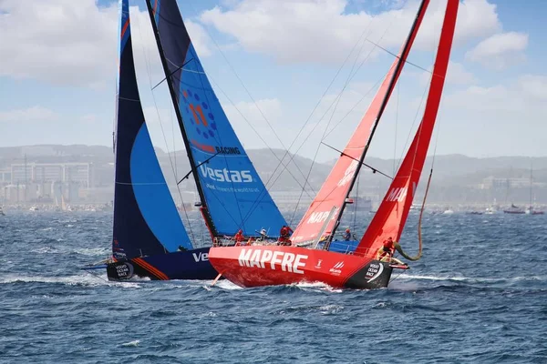 Dos Equipos Open Veleros Pelean Momentos Después Salida Etapa Alicante — Foto de Stock