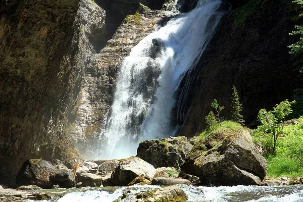 Amazing Cascada Del Estrecho English Straight Waterfall Ordesa National Park — Stock Photo, Image