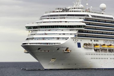 Lüks cruise Costa Costa Magica Lines bağlantı noktası Alicante İspanya yakın.