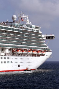 Bağlantı noktası Alicante İspanya bir yolculuk sırasında Ventura Ayrıntılar lüks cruise.