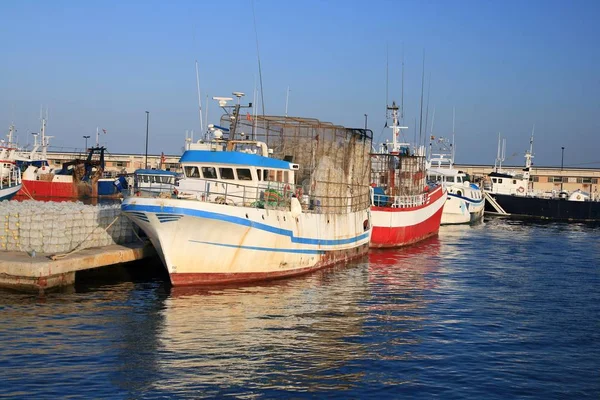 Grupp Pund Netto Fiskebåt Förtöjd Hamnen Santa Pola Medelhavet Kusten — Stockfoto