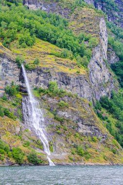 Aurlandsfjord Şelalesi Aurland Vestland Sognefjord Norveç.