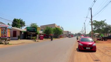 Khon Kaen Eyaleti Isan Tayland 01. Kasım 2018 Yoğun şehir hayatı insanları Khon Kaen İlçesi Isan Tayland 'da trafik sıkışıklığı, trafik sıkışıklığı, panorama manzarası..