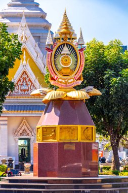 Khon Kaen Eyaleti Isan Tayland 05. Kasım 2018 Şehir Sütun Tapınağı veya San Lak Muang Tapınağı Güneydoğu Asya 'da Khon Kaen Bölgesi Isan Kuzeydoğu Tayland' da mavi gökyüzü ile.