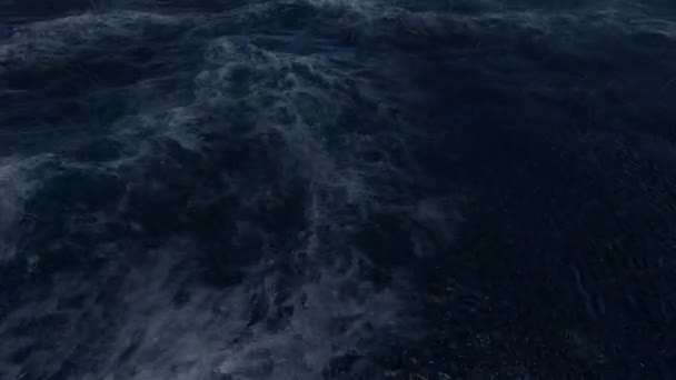 Tempête énorme avec vent et ouragan en mer 