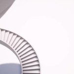 Белая спиральная лестница 3D анимация Белая спиральная лестница 3D анимация