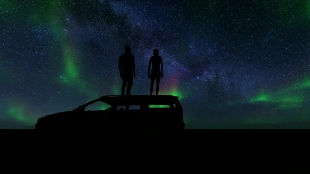 オーロラ人は車の星の夜に立つ夏の風景の背景 — ストック動画