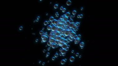 Suyun içinde çeşitli hava mavi kabarcıkları.