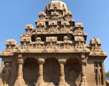 Drarmaraja Ratha Pancha Rathas kompleksinde Mahabalipuram, Tamil nadu, Hindistan