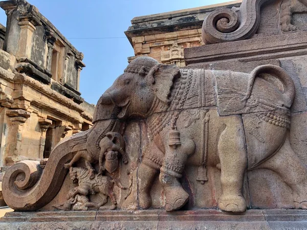 Elefantenstatue Brihadeeswarar Tempel Thanjavur Tamil Nadu lizenzfreie Stockbilder