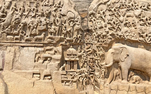Riesige Freiluft Basreliefskulpturen Die Monolithischen Granitfelsen Mahabalipuram Tamil Nadu Gehauen Stockbild