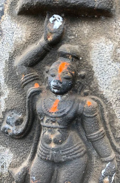Escultura Dios Krishna Sosteniendo Montaña Bas Escultura Relieve Tallada Pared — Foto de Stock