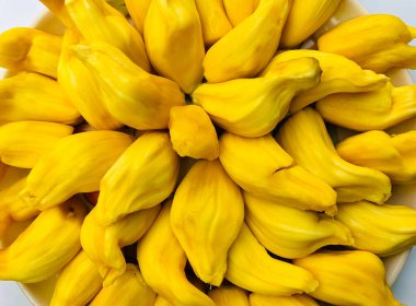 Tabakta taze meyve eti.