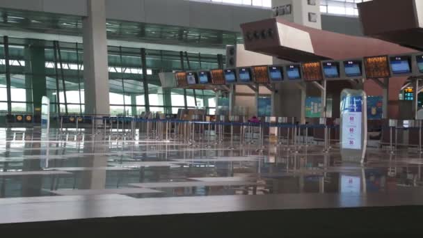 Jakarta Airport International Szokatlanul Üres Miatt Corona Válság Hamarosan Visszatérünk — Stock videók