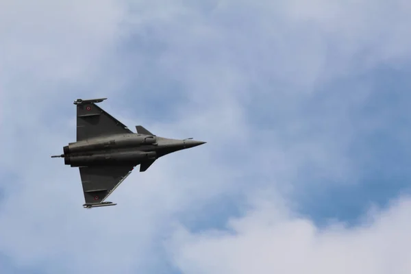 The plane in flight flies sideways