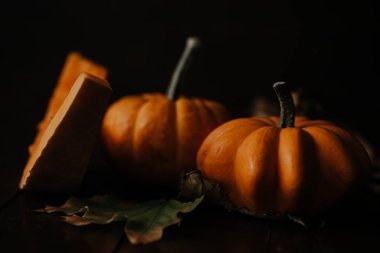 Dekoratif sonbahar balkabakları görüntüsü