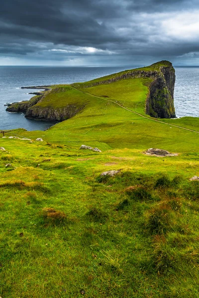 Velkolepé Útesy Neistického Bodu Pobřeží Ostrova Skye Skotsku — Stock fotografie