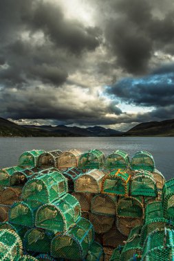 Iskoçya Loch süpürge de Ullapool Limanı 'Nda ıstakoz pods