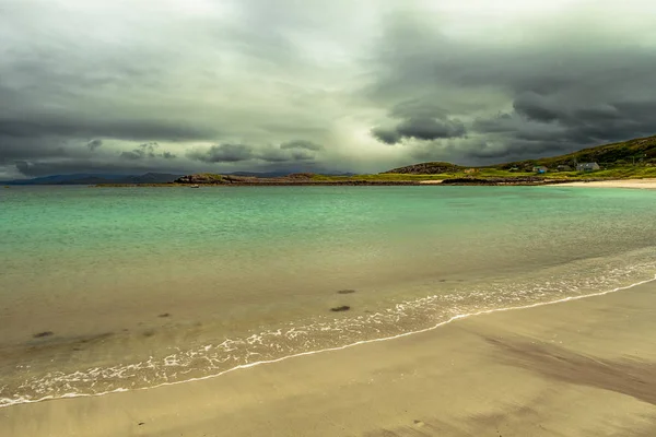 Playa Panorámica Con Arena Blanca Agua Verde Del Océano Escocia — Foto de Stock