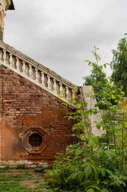 Krutitskoe Avlusu, 2020 yazında Moskova 'da