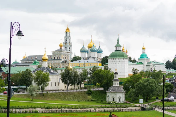 Троице Сергиево Лавра Сергиевом Посаде Летом Пасмурный День — стоковое фото