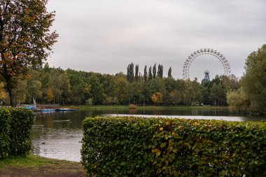 Moskova 2020 Izmailovsky Parkı 'nda sonbahar.