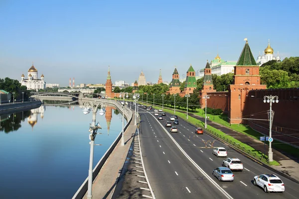 Aterro Kremlin Muralhas Kremlin Moscou — Fotografia de Stock