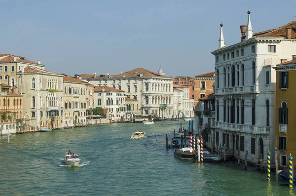 17.04.2019. İtalya. Venedik. Büyük Kanal.
