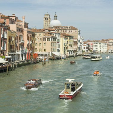 17.04.2019. İtalya. Venedik. Büyük Kanal Manzarası.