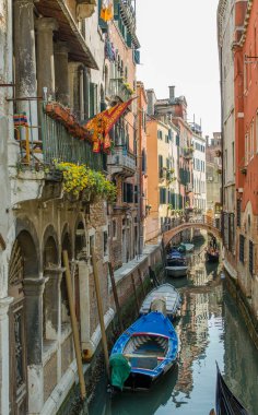 16.04.2019. İtalya. Venedik. Venedik kanalı manzarası.