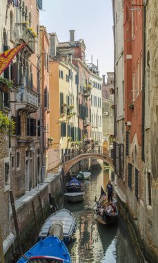 16.04.2019. İtalya. Venedik. Venedik kanalı manzarası.